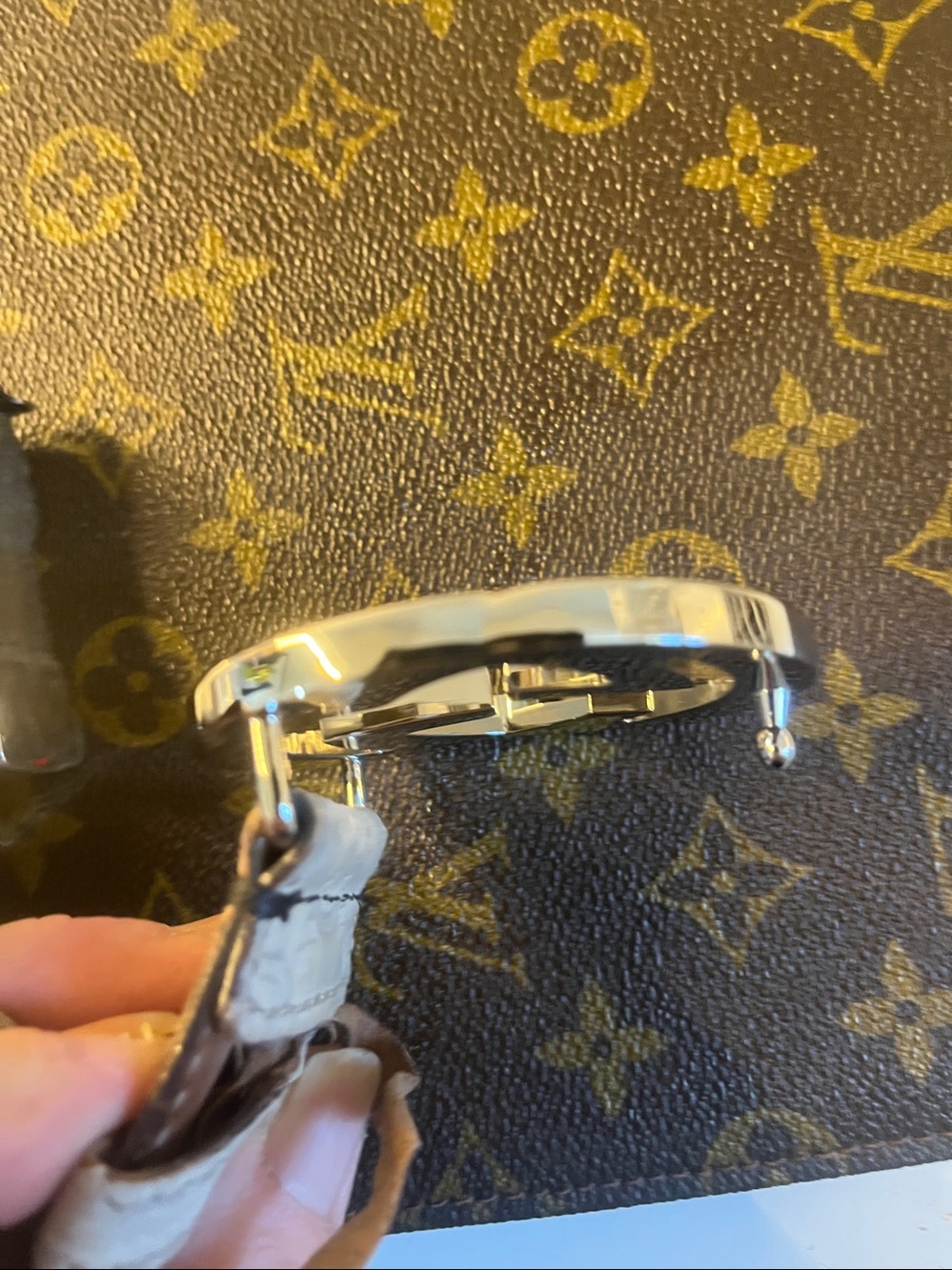 Rehab Gucci belt callouts buy her for the buckle! - Picture 14 of 15